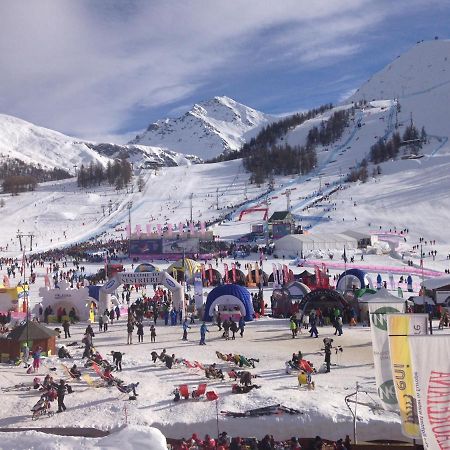 Nido Di Cloe Apartman Colle Colle Sestriere Kültér fotó