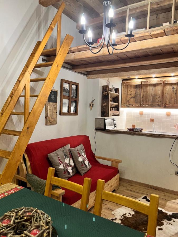 Nido Di Cloe Apartman Colle Colle Sestriere Kültér fotó