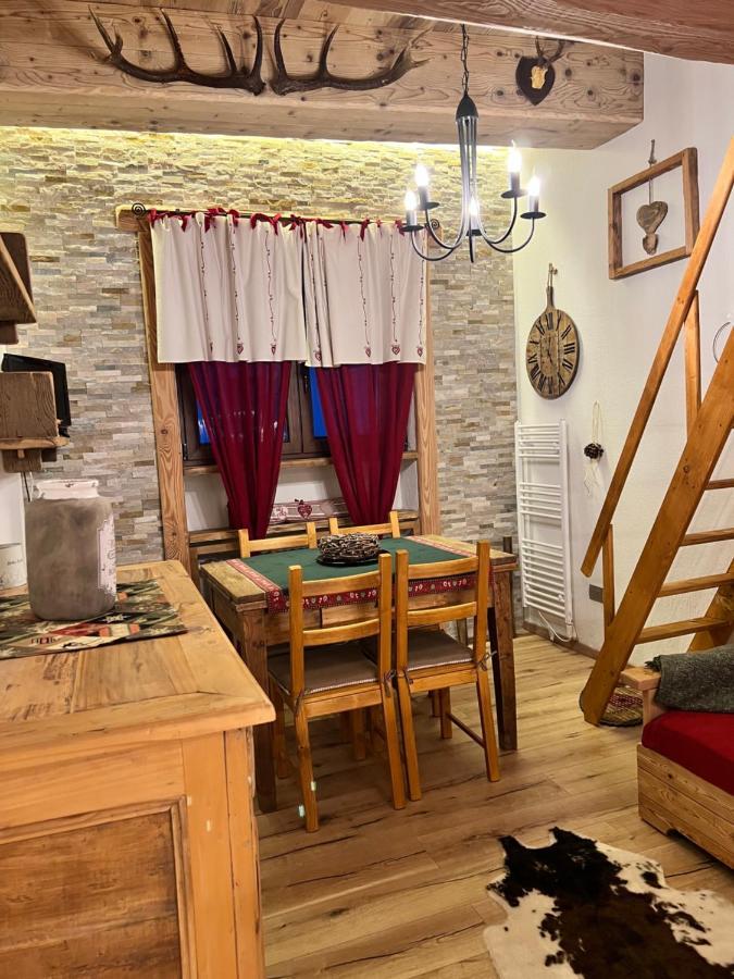 Nido Di Cloe Apartman Colle Colle Sestriere Kültér fotó