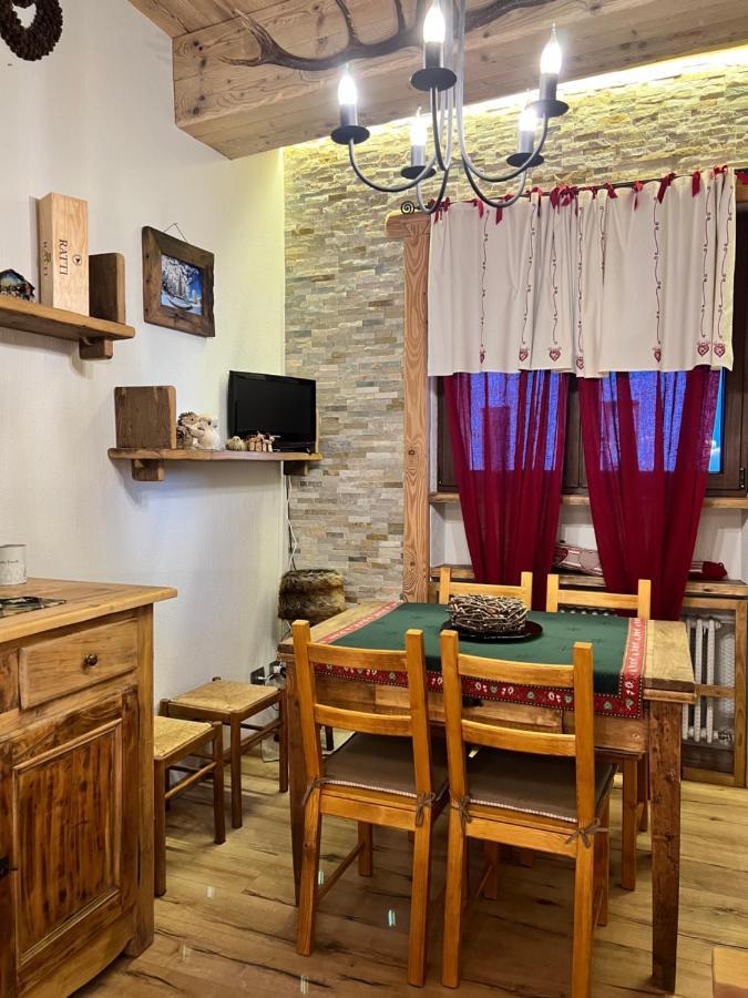 Nido Di Cloe Apartman Colle Colle Sestriere Kültér fotó