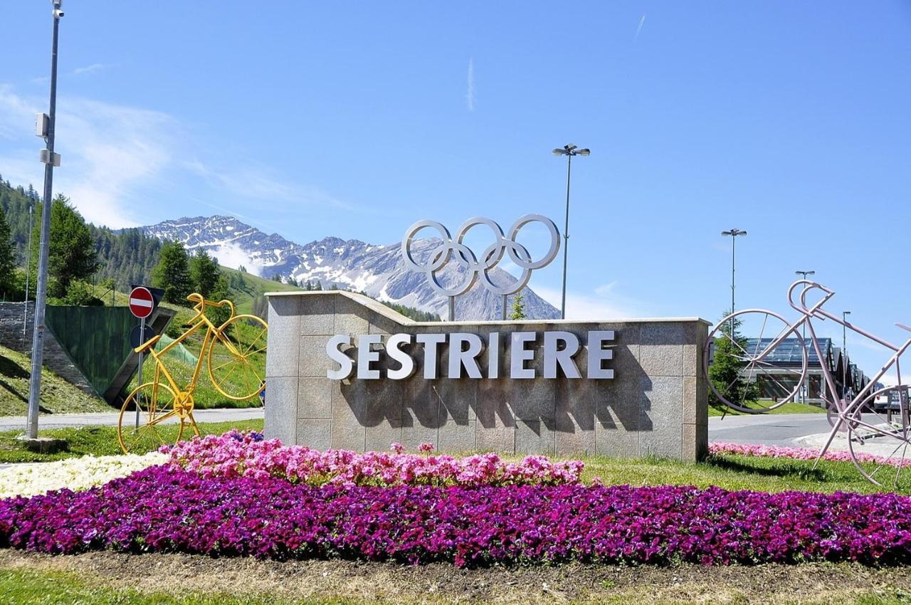 Nido Di Cloe Apartman Colle Colle Sestriere Kültér fotó