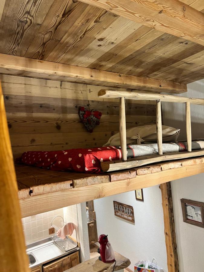 Nido Di Cloe Apartman Colle Colle Sestriere Kültér fotó